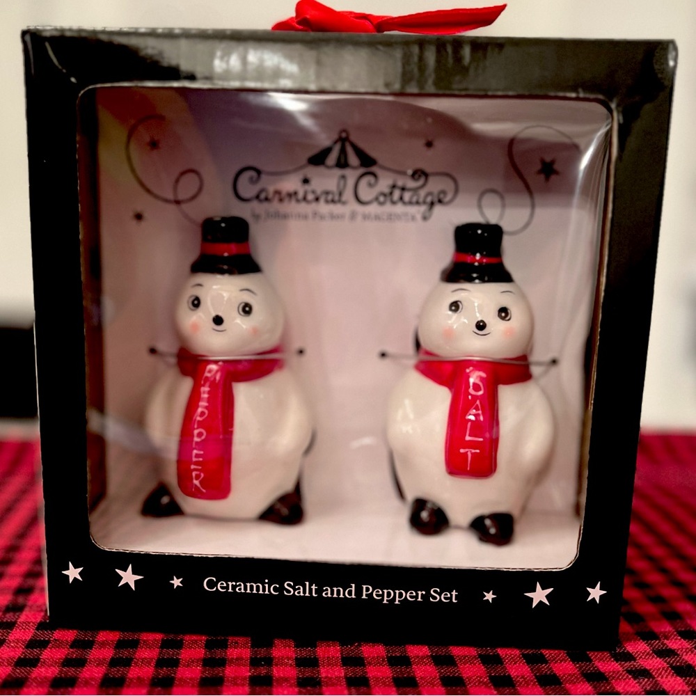 ⛄️ *NEW* Johanna Parker Snowmen S&P Shakers ⛄️